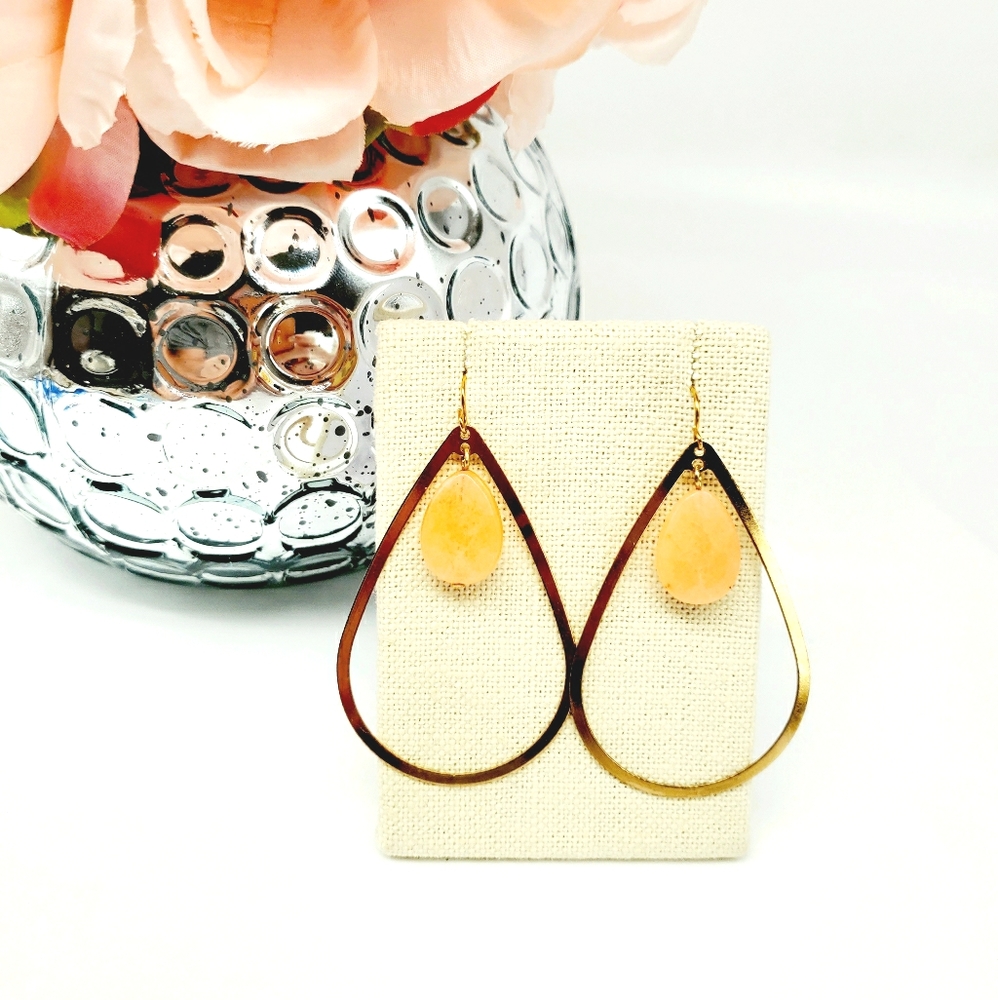 3 FOR $30!! 🌈 Teardrop Coral Bead Dangle Earrings Gold Plating